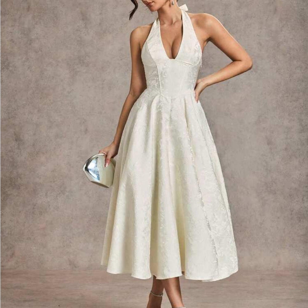 Elegant Cream Halter Dress